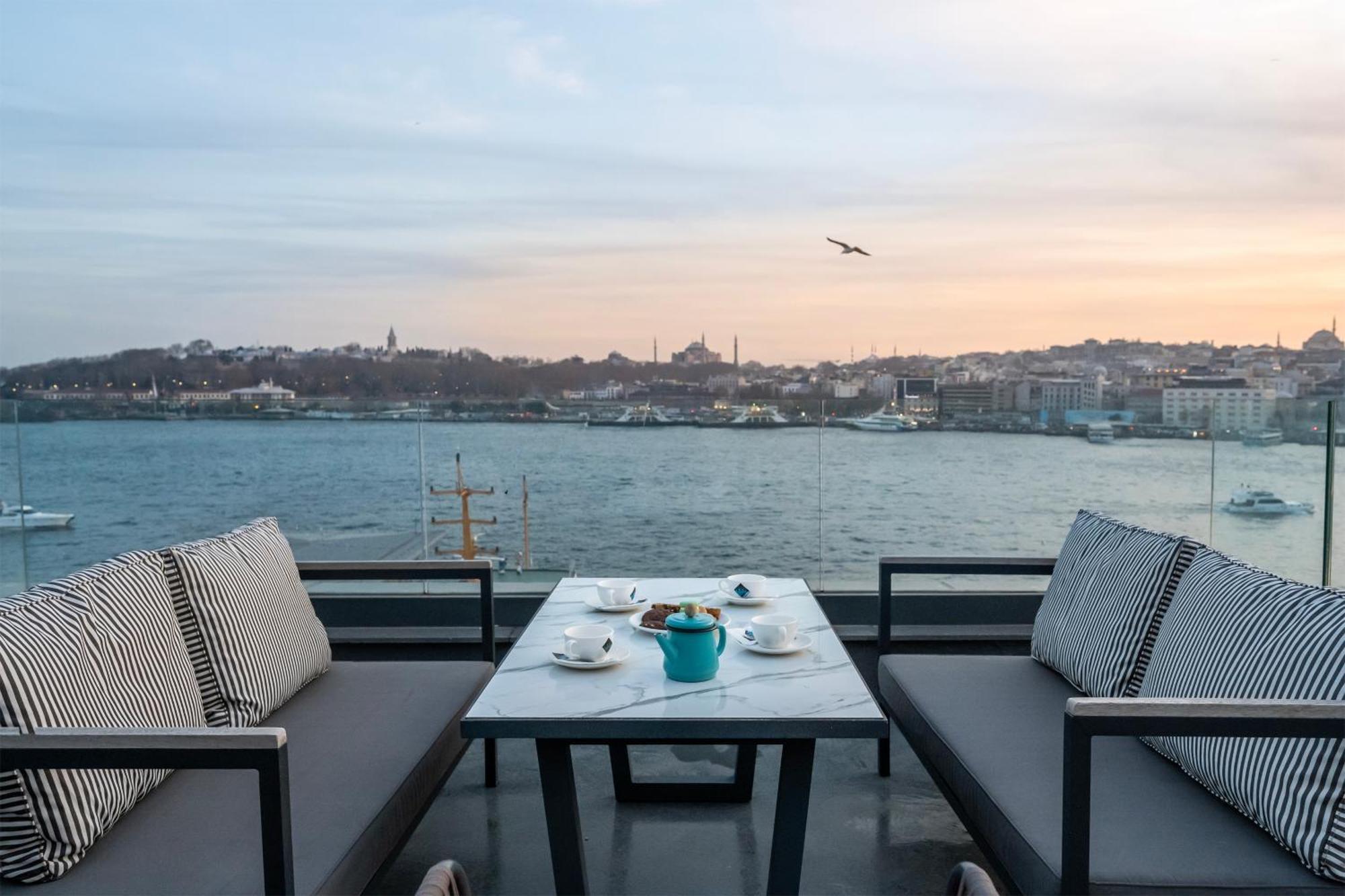 Decamondo Karakoey * Provincia di Istanbul